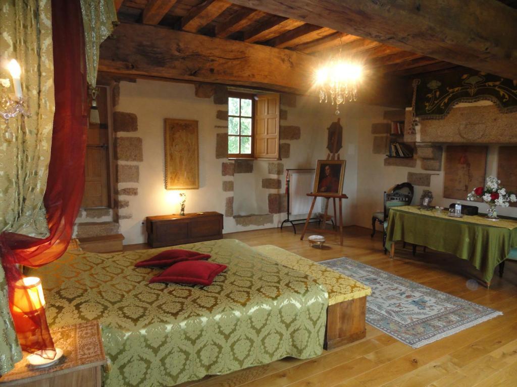 Manoir De La Branche Bed & Breakfast Maen Roch Bilik gambar